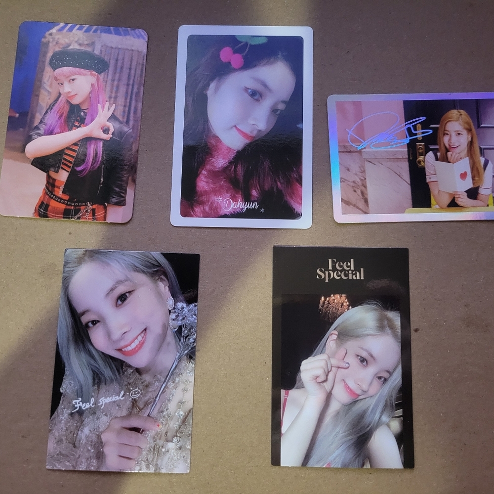 Twice Dahyun 5 Photocard Lot